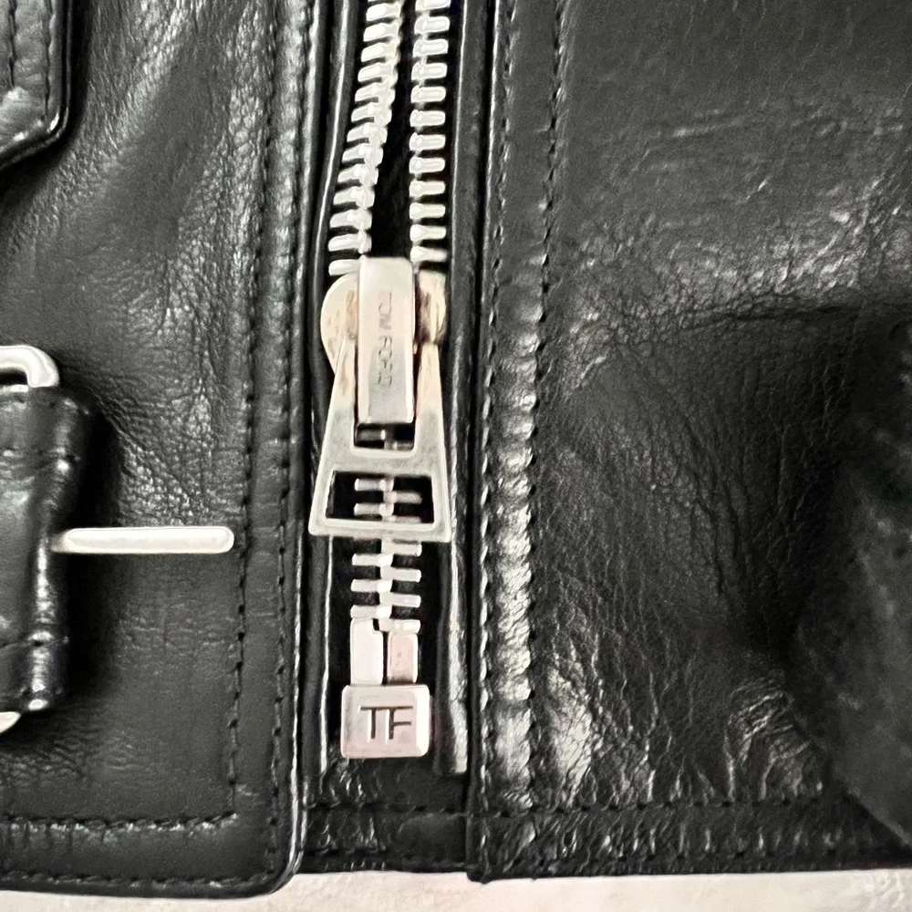 TOM FORD Glossy Plongé Leather Biker Jacket - Picture 9 of 9